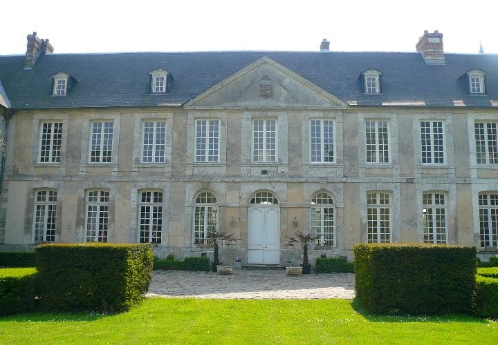 PRICE REDUCED – Historic chateau in NormandyImpressive chateau dating back