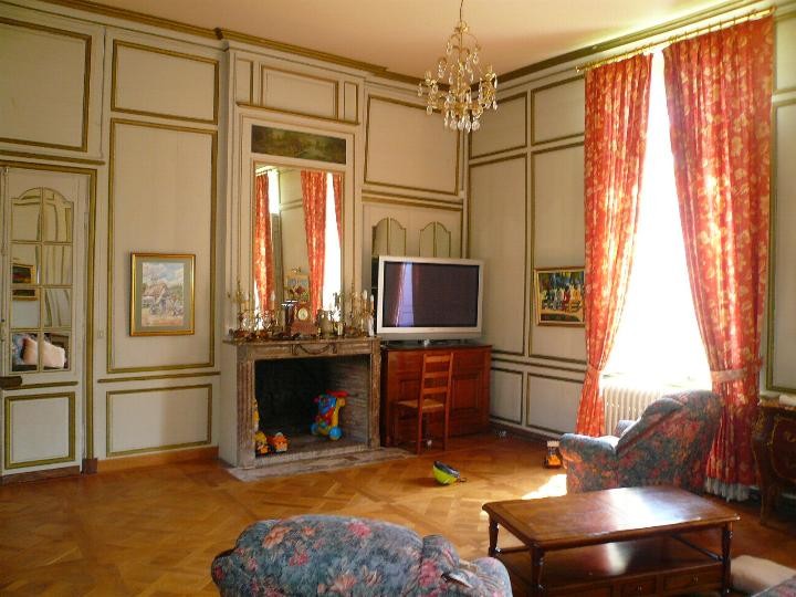 PRICE REDUCED – Historic chateau in NormandyImpressive chateau dating back