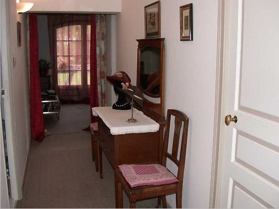 PRICE REDUCED – This property runs overs 1.5 hectares and offers a 19th Cen