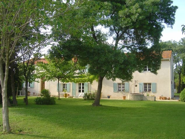 PRICE REDUCED – This property runs overs 1.5 hectares and offers a 19th Cen