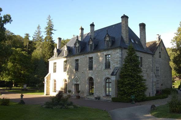 Exceptional abbey palace in Burgundy which has been converted into a hotel