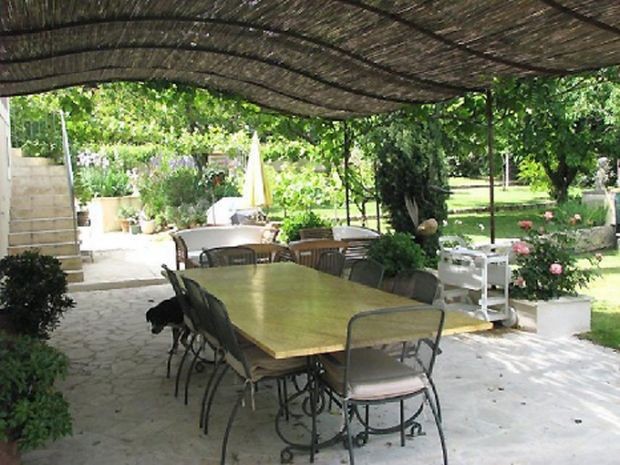 PRICE REDUCED – Lovely villa with swimming pool and beautiful views towards