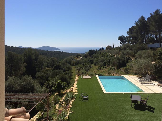 This is a delightful villa In a quiet area, overlooking the countryside and