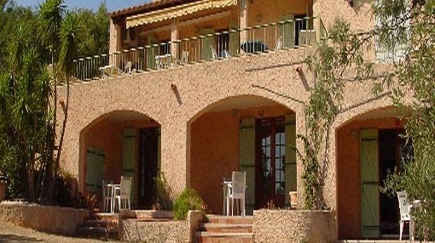 PRICE REDUCED – Villa with a fabulous view in a very peaceful area.Located