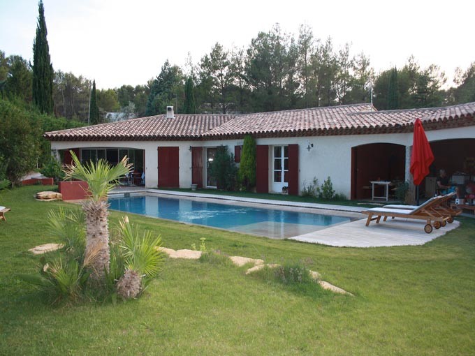 Provencal style villa in Cabries, a village south of Aix en Provence and co