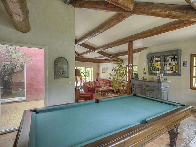 Provencal style villa in Cabries, a village south of Aix en Provence and co