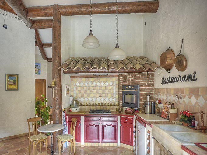 Provencal style villa in Cabries, a village south of Aix en Provence and co