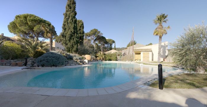 Attractive and versatile property which has been newly renovated with care