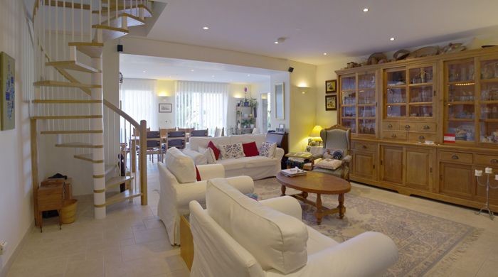 Attractive and versatile property which has been newly renovated with care