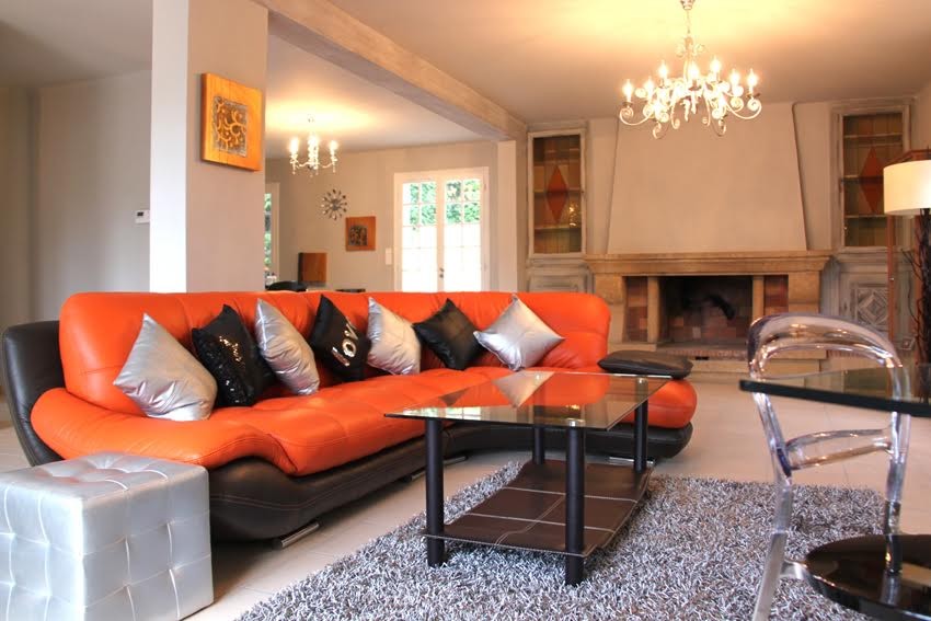 An impressive villa made of natural stone which consists of a unique proven