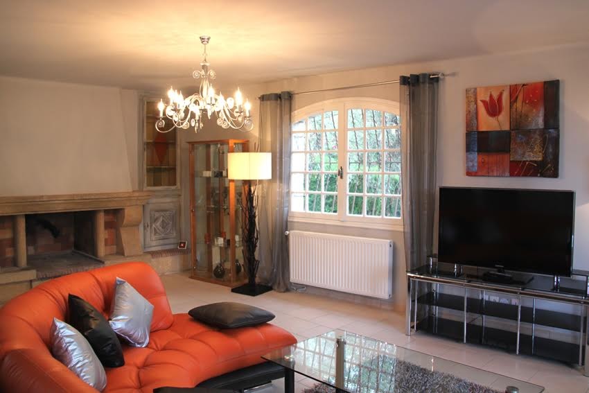 An impressive villa made of natural stone which consists of a unique proven