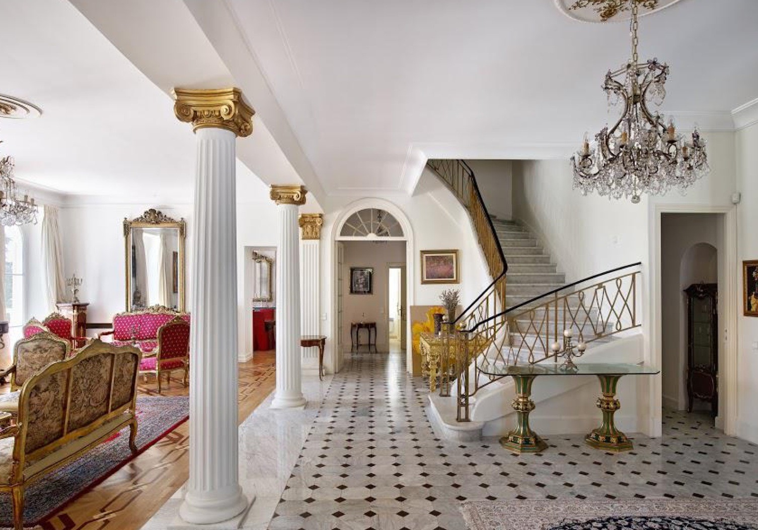 PRICE REDUCED – A stylish classical property dating back to 1865 and situat