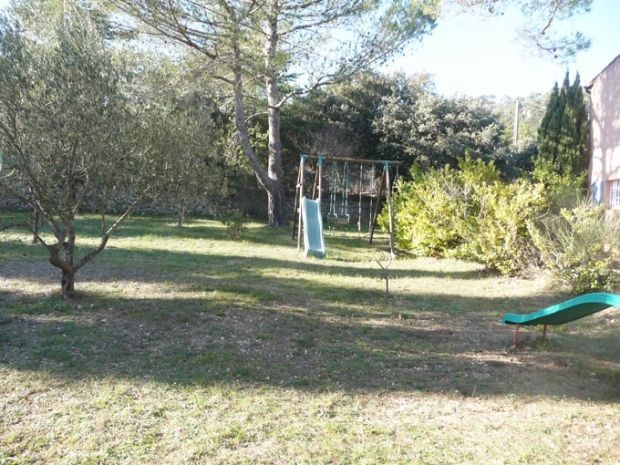 Lovely villa in a countryside setting , 45 minutes from Toulon in the Var h