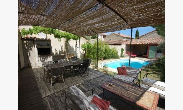 Pretty village house located in South Luberon, just 20 minutes away from Ai
