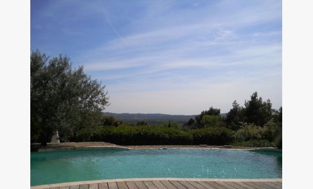 Fabulous contemporary villa in the beautiful area of South Luberon in Prove