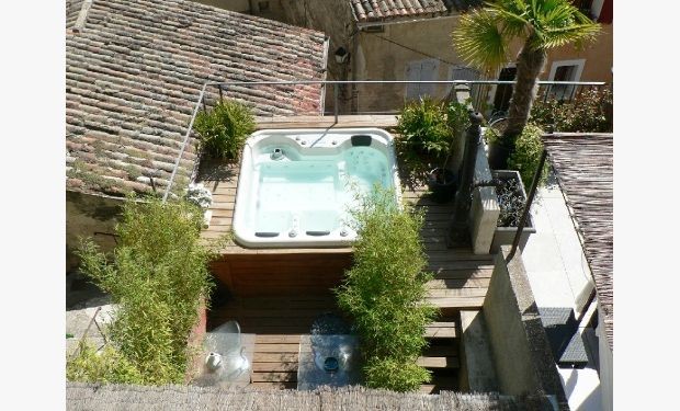 A substantial 18th century mansion house which has been newly and comprehen