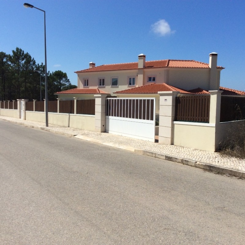 5 bedroom Villa for sale with sea view in Nadadouro, Central Portugal