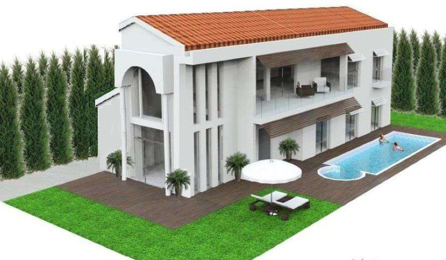 PRICE REDUCED – A very well situated 3 bedroom villa with pool in a private