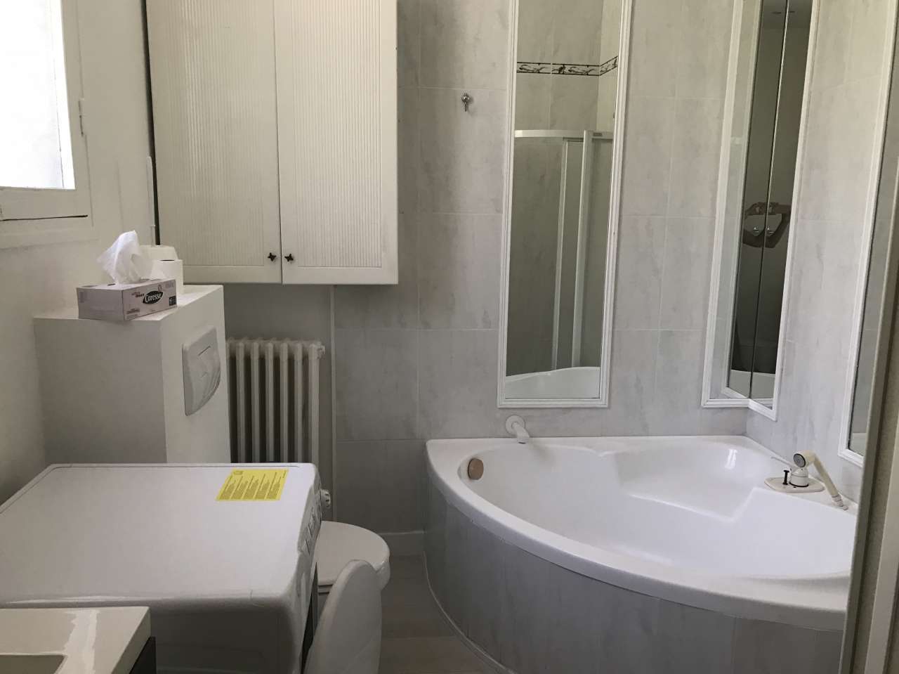 PRICE REDUCED – A very well situated 3 bedroom villa with pool in a private