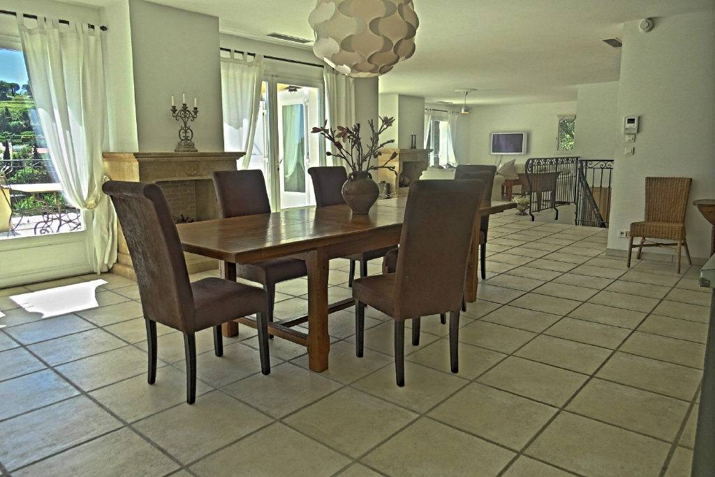 Spacious and modern newly built villa, situated within a quiet and peaceful