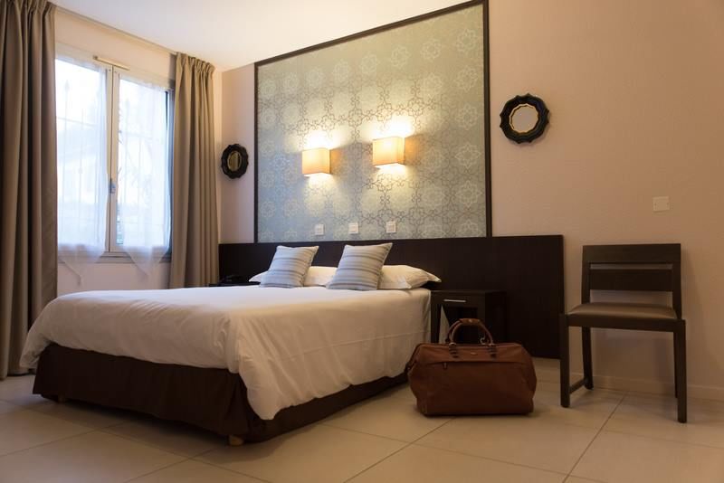 This charming 3 star hotel is set on the outskirts of a delightful village,