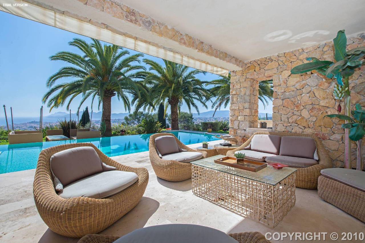 Superb luxury property situated in a sought-after residential district of L