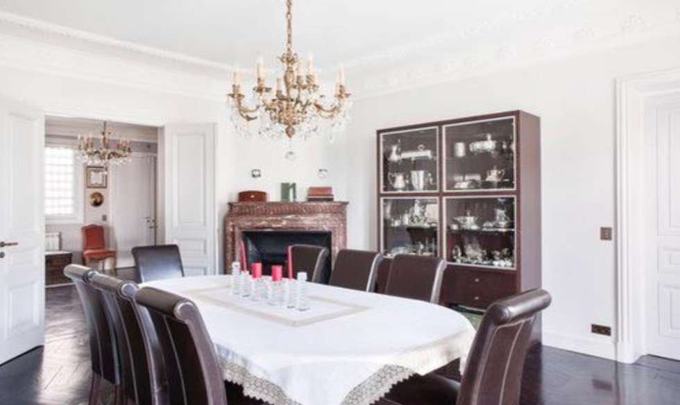 Outstanding corner Haussman apartment in a prestigious and central location