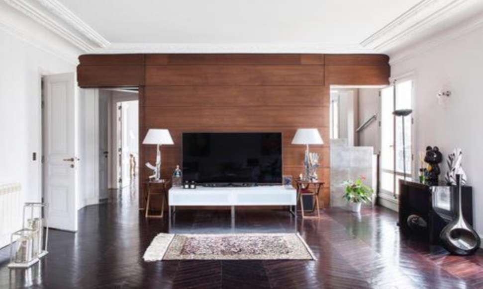 Outstanding corner Haussman apartment in a prestigious and central location