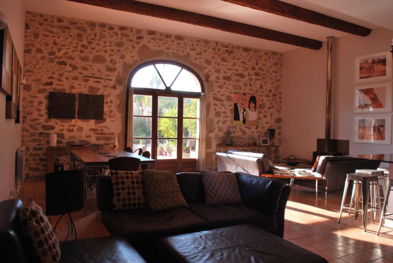 Superbly and completely renovated 7 bedroom stone built house with a total