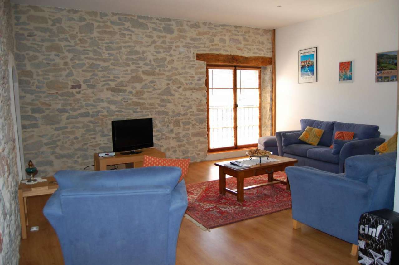 Pretty stone village property with a swimming pool and garden in the Minerv