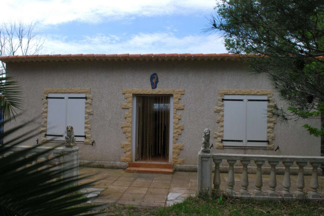 Two south facing holiday cottages for sale in a good location just 600m fro