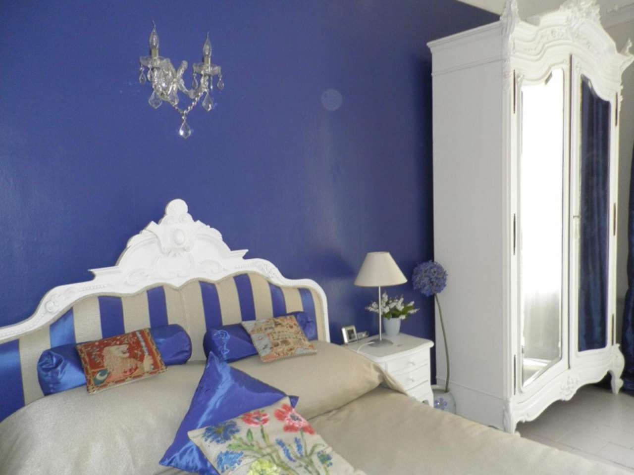 Charming renovated stone property in the heart of the village, close to sho