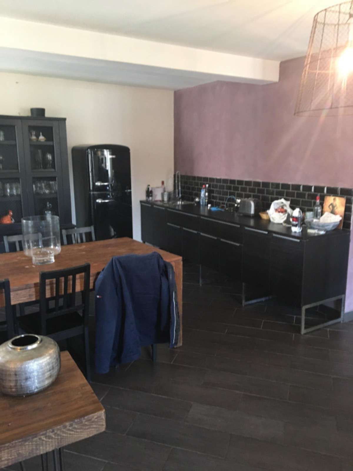 This delightful village house is at present being run as a restaurant, howe