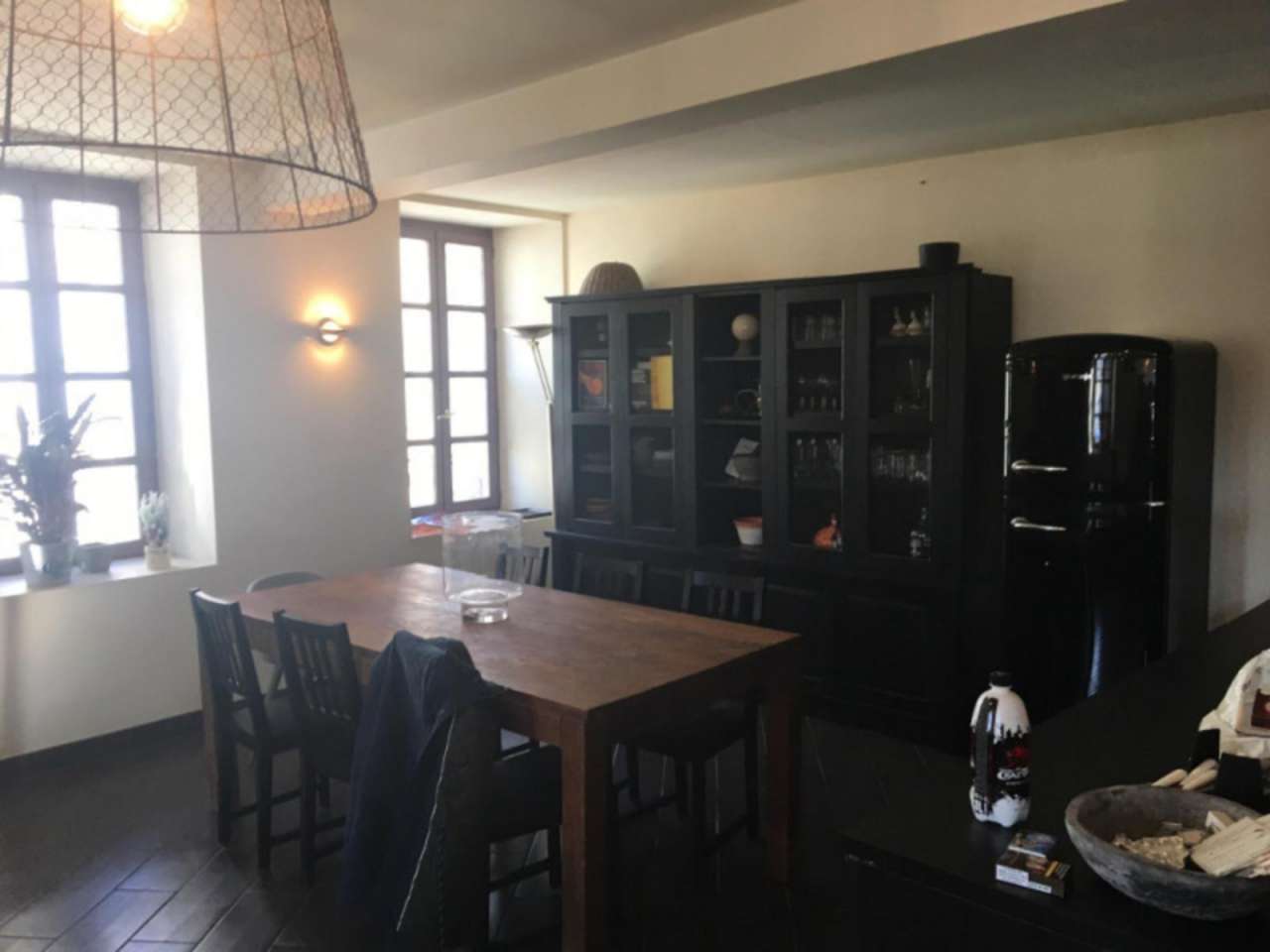 This delightful village house is at present being run as a restaurant, howe