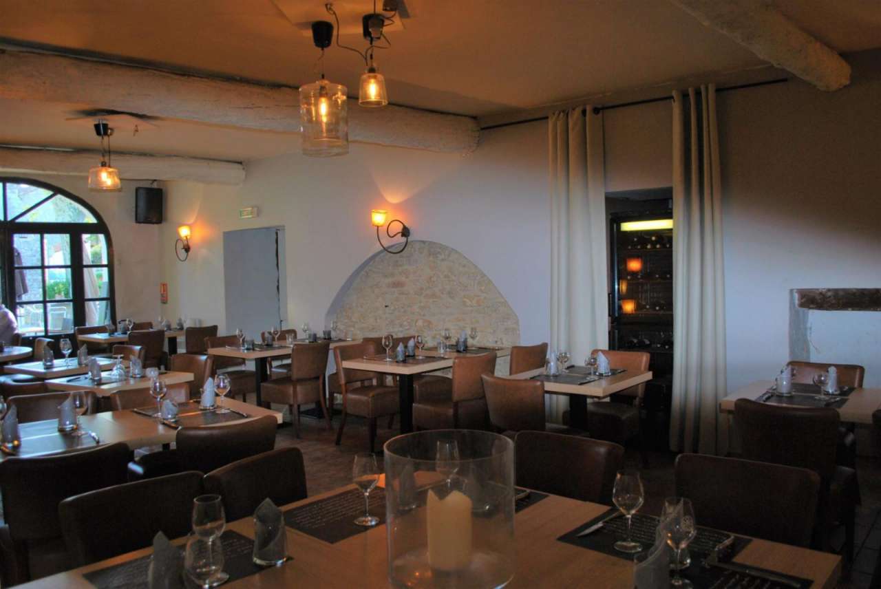 This delightful village house is at present being run as a restaurant, howe