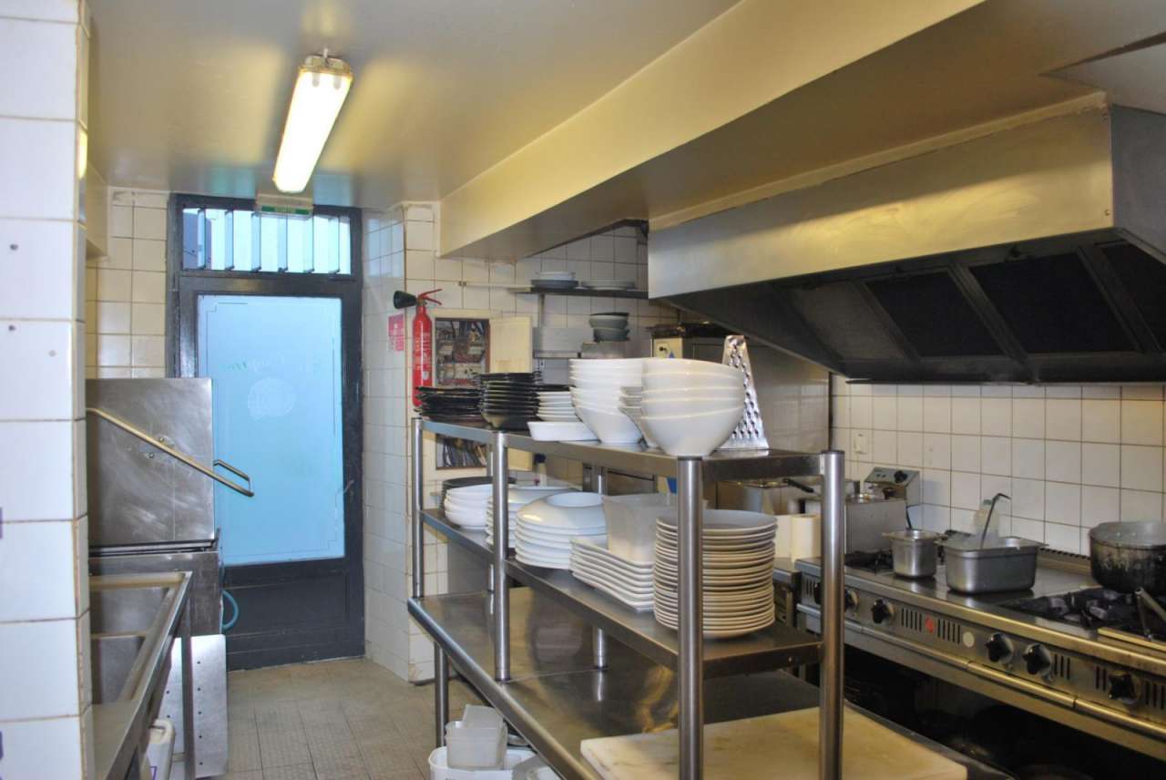 This delightful village house is at present being run as a restaurant, howe