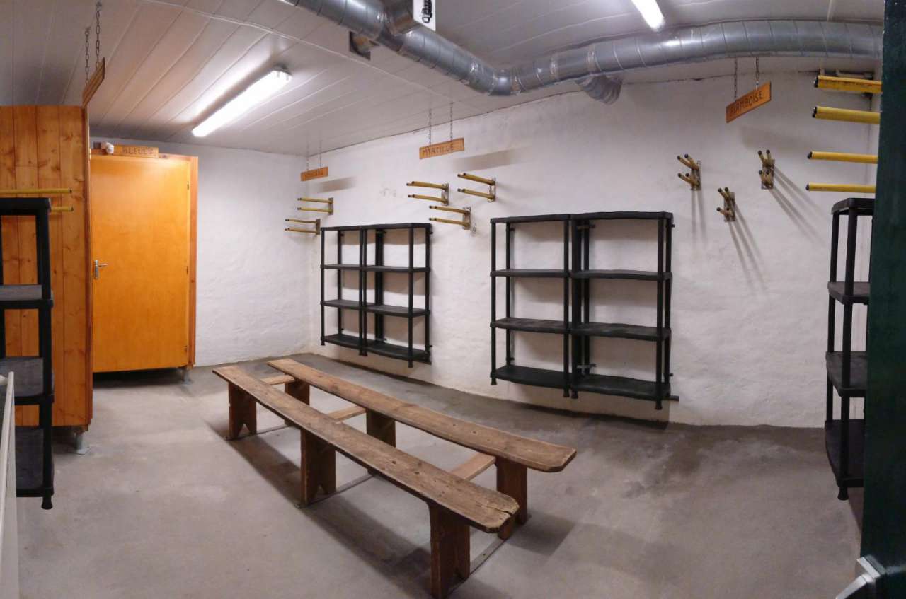 Well maintained apartment with five bedrooms in Ariege in the holiday and s