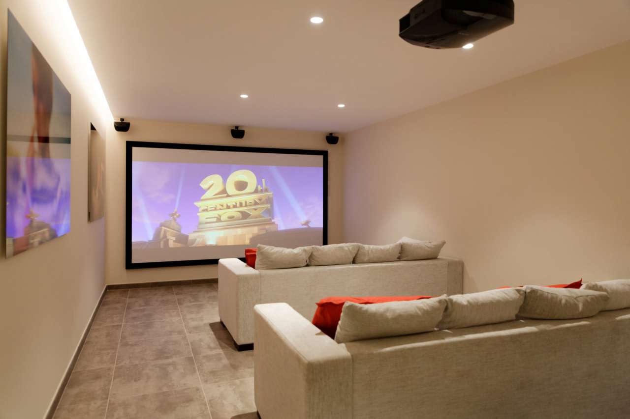 Gorgeous, unique and spacious, this ultra modern 5 bedroom home is ideally