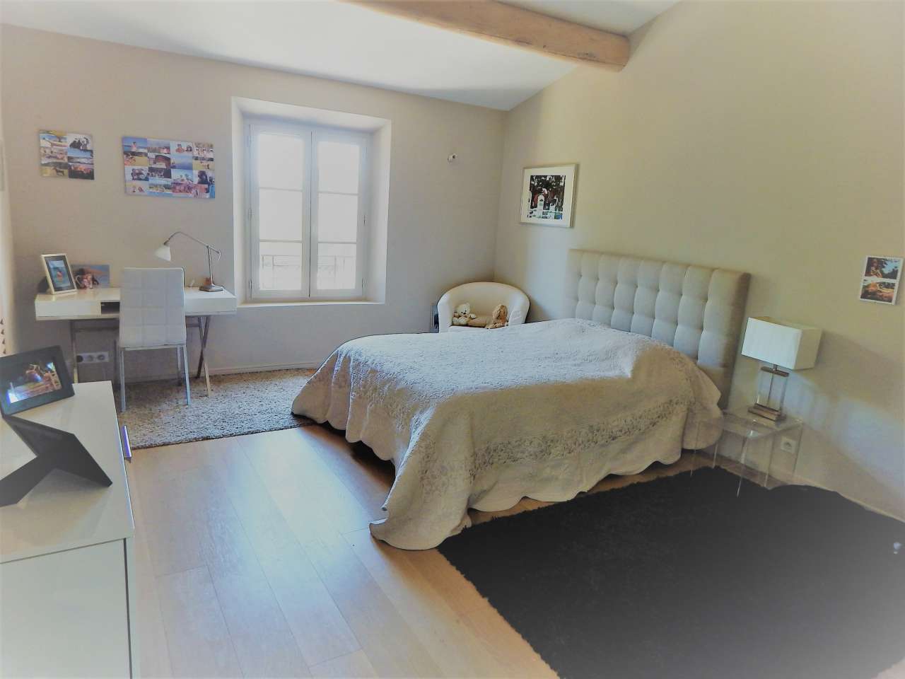 PRICE REDUCED – Perfectly Located in a beautiful Provence countryside setti