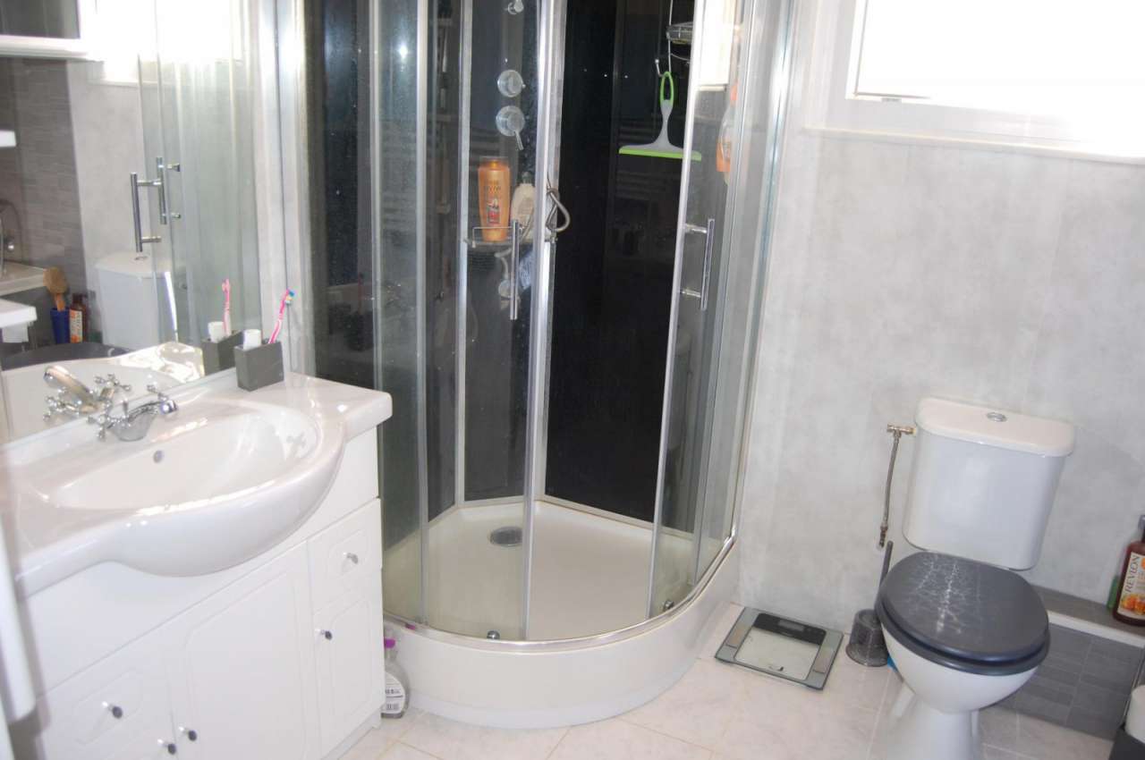 Charming 5 bedroom house located in a peaceful and quiet area in Benaix, se