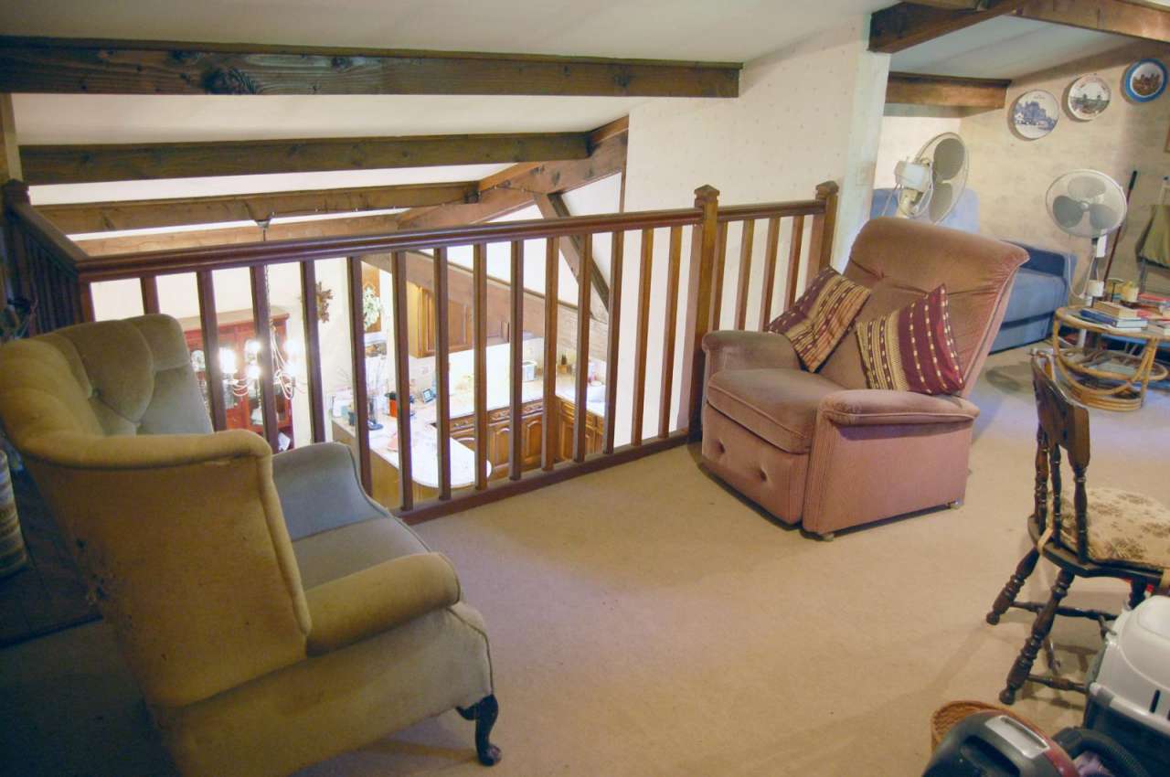 Very nicely appointed 4 bedroom house with a south westerly aspect in 7,000