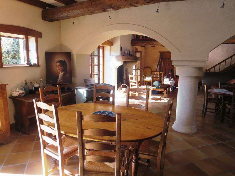 Charming character stone property with 4 bedrooms, full of French artisanal