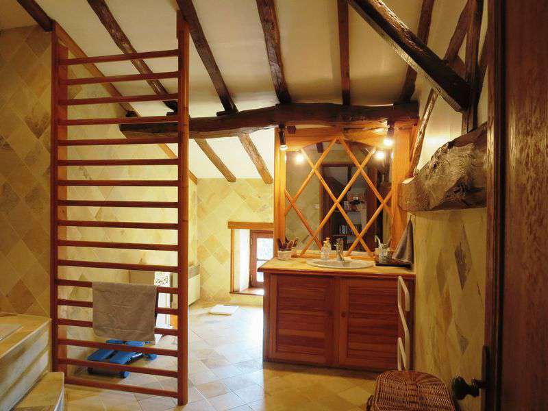 Charming character stone property with 4 bedrooms, full of French artisanal