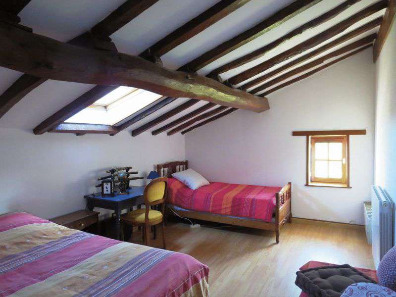 Charming character stone property with 4 bedrooms, full of French artisanal