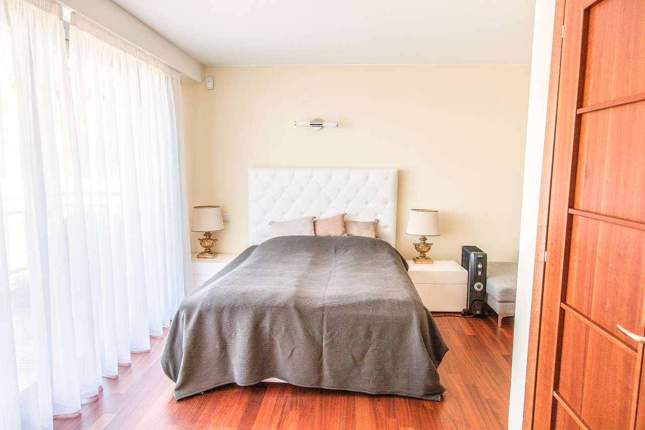 Superb 4 bedroom penthouse apartment which is ideally situated within one o