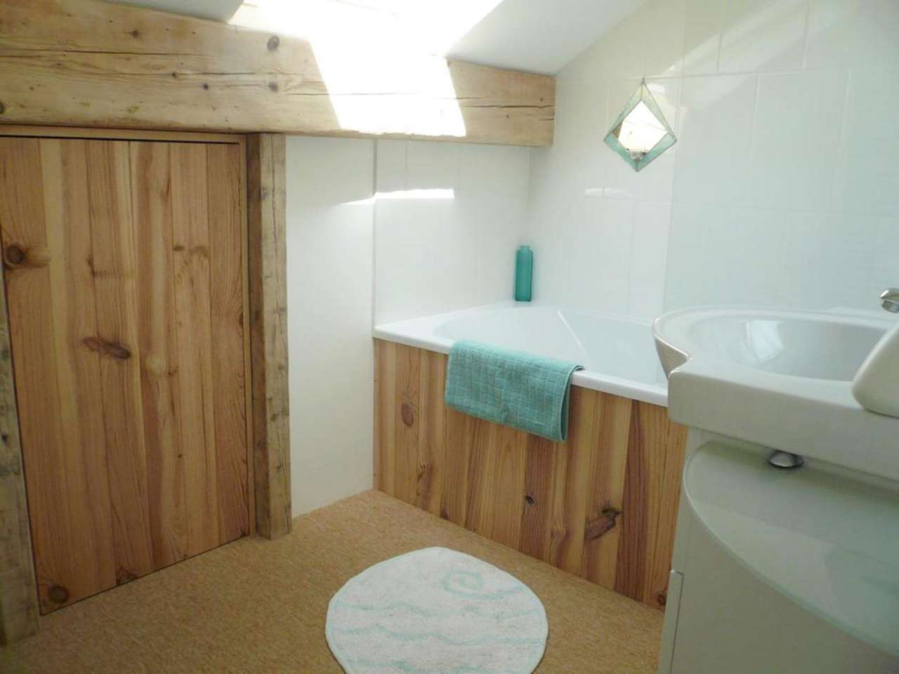 Grand and spacious house which is full of character and charm, with a total