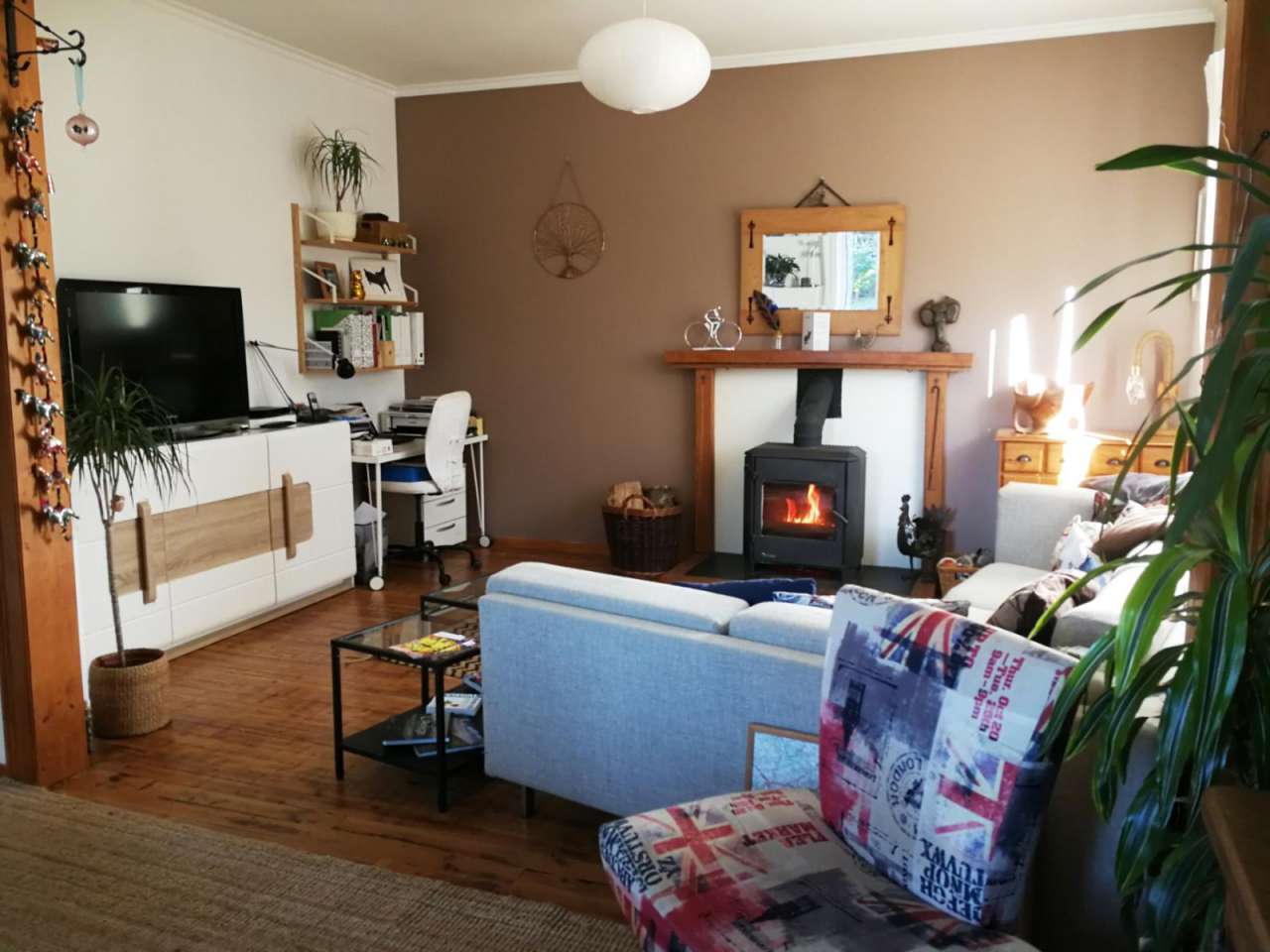 Grand and spacious house which is full of character and charm, with a total