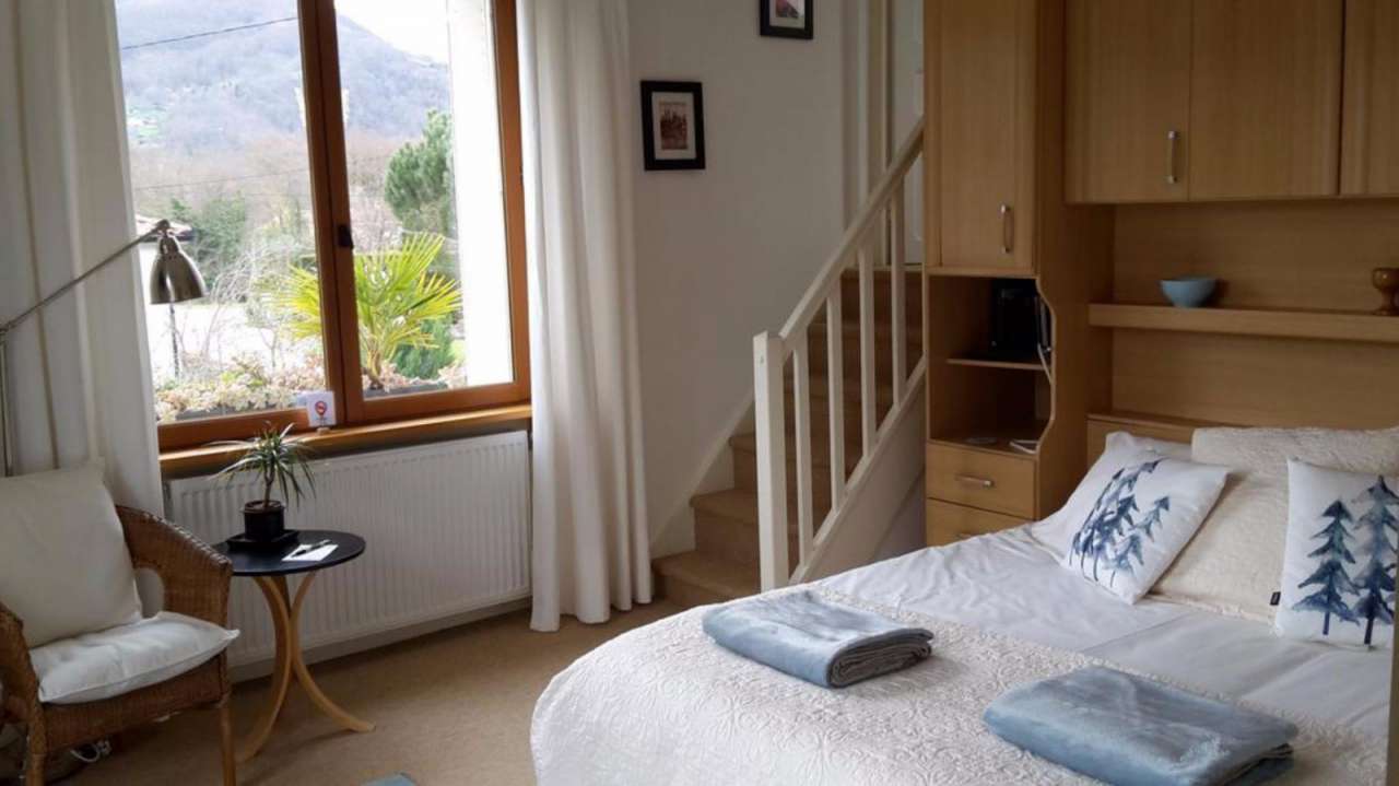 Grand and spacious house which is full of character and charm, with a total