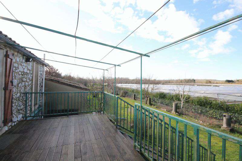 Excellent Bed and Breakfast property with income opportunities, including 3