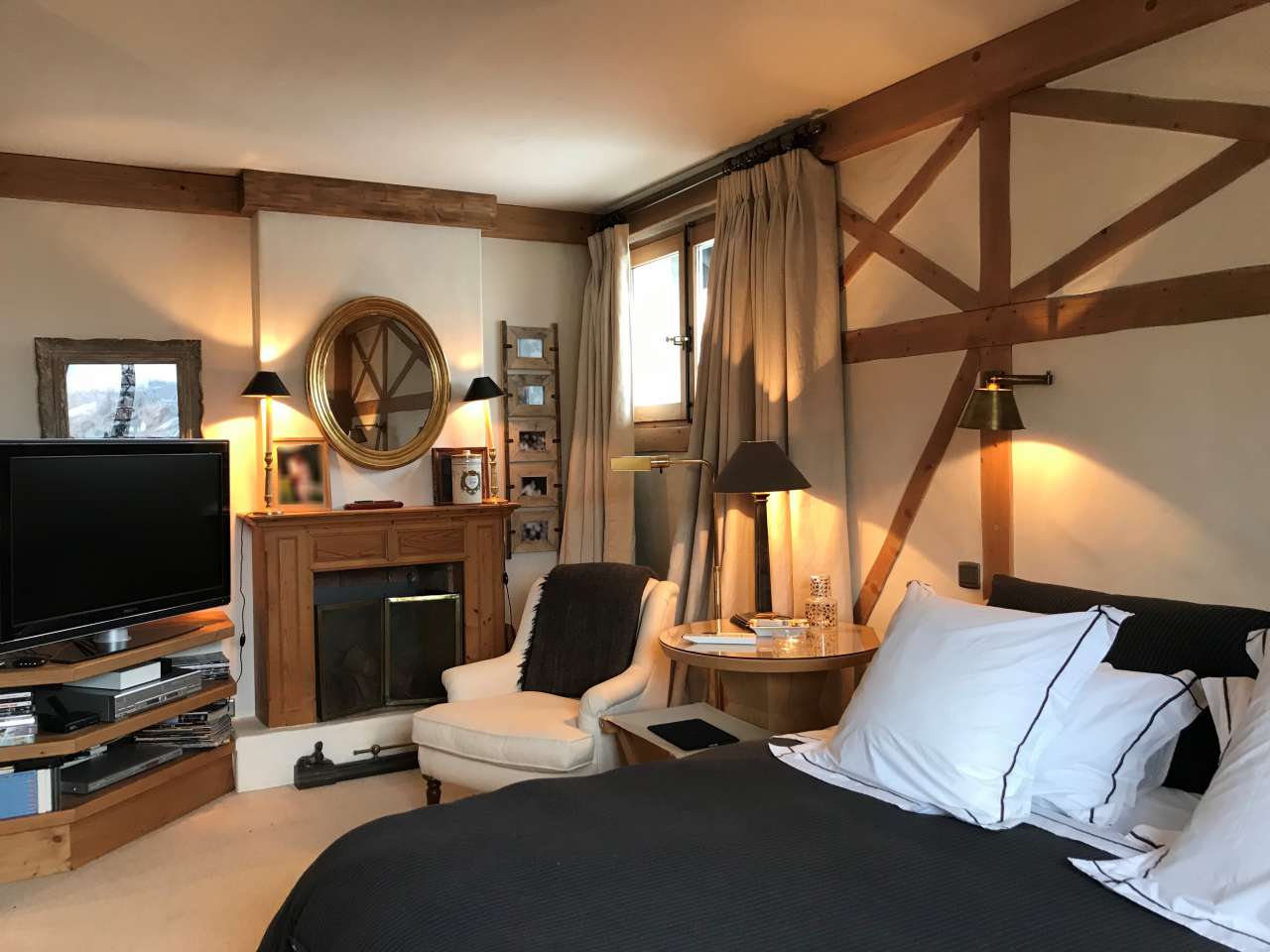 Superb 4th floor 2 bedroom apartment, with a total living area of 82m2, ide